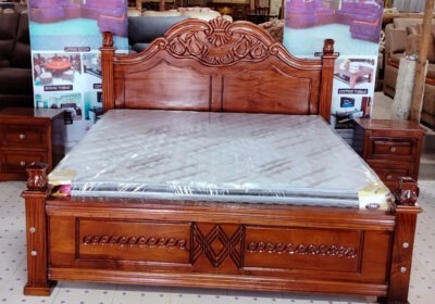 Pure Solid Kiln Dried Bed. 5 * 6 Feet